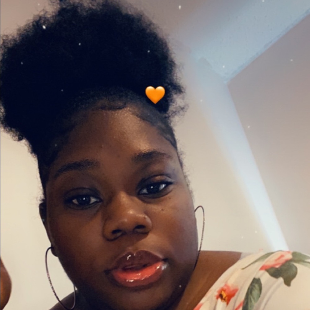 Meet your Posher, Shatoya